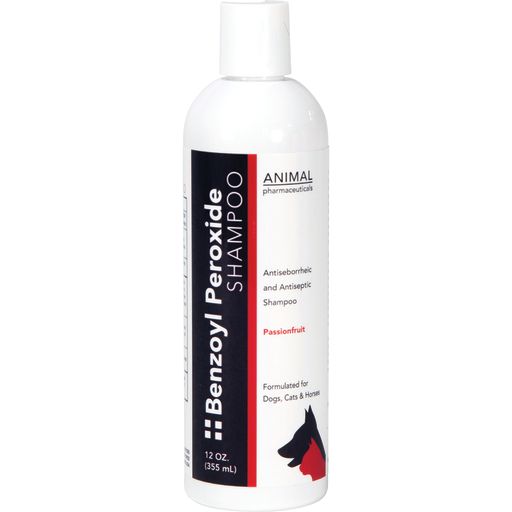 Benzoyl peroxide clearance shampoo for dogs